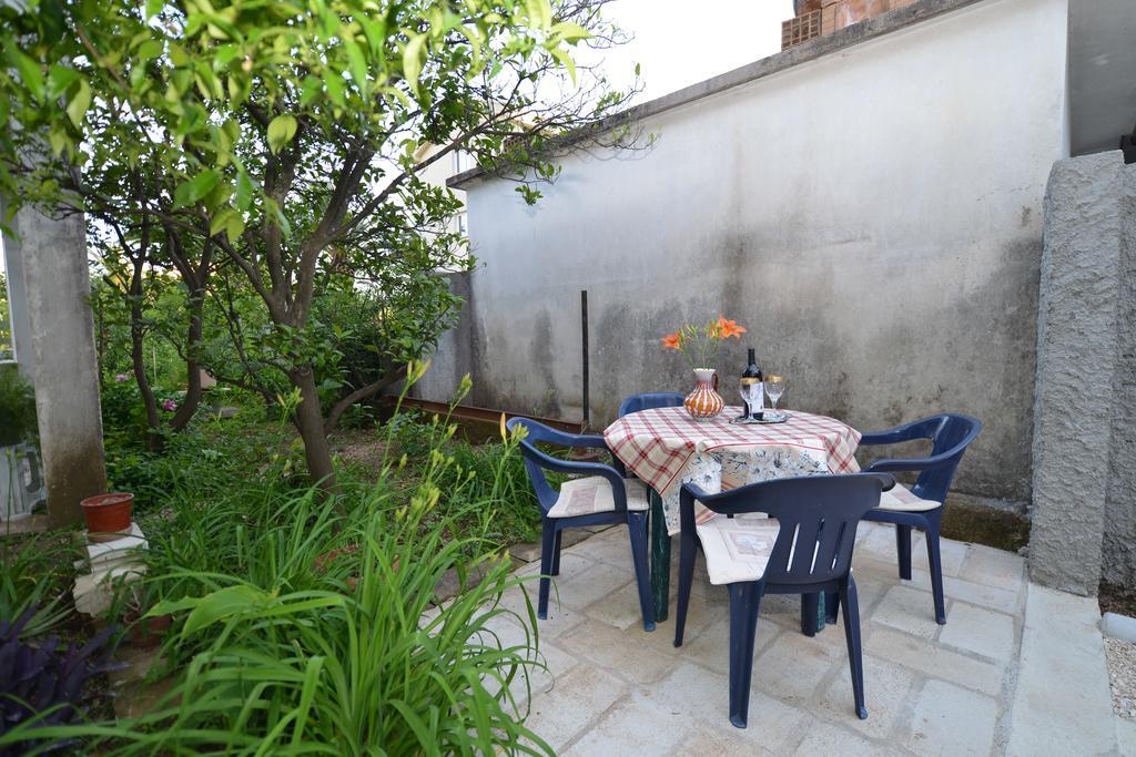 Apartments Simonovic Τίβατ Εξωτερικό φωτογραφία